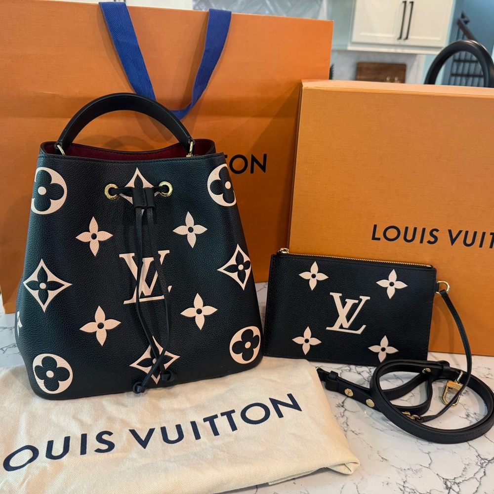 ❌❌❌SOLD❌❌❌ Louis Vuitton NeoNoe